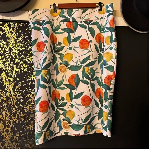 Eloquii Citrus Neoprene Pencil Skirt Size 22 - Picture 2 of 7